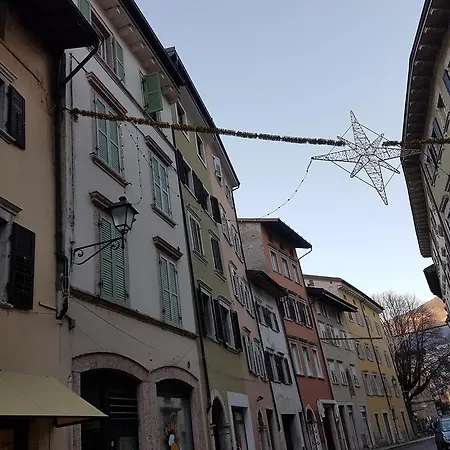Apartment Cri *